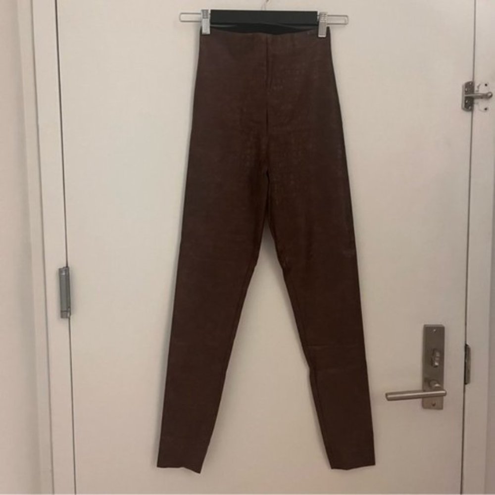 Commando Faux Leather Leggings in Color Brown Croc - Picture 4 of 5